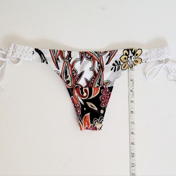 NWOT Bikini Bottom - Picture 5 of 8